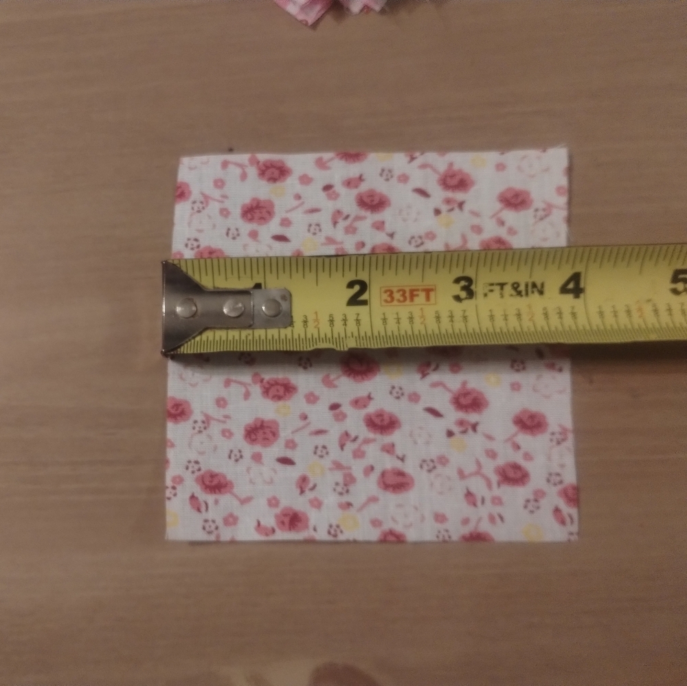 50 PC Pink Floral Fabric Quilting Squares – Precut 4” Charm Pack – Mixed Prints - Picture 2 of 3